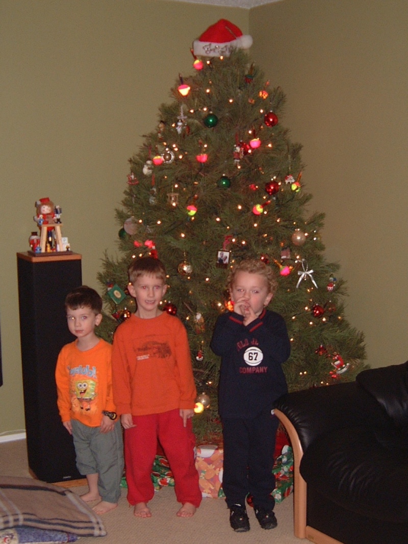 Hildebrand Christmas ScreenSaver/800x600_2003-12-25 Christmas Day J&H 11.jpg